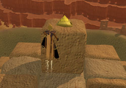 Gewandtheitspyramide Kletterhang.jpg